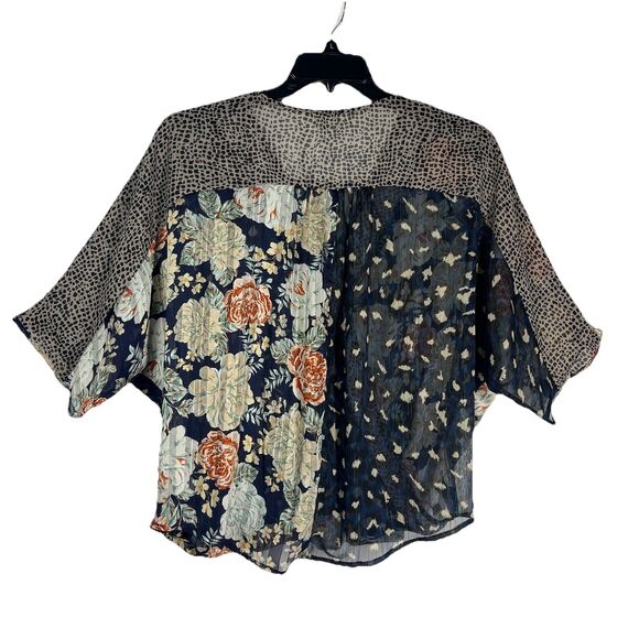 Umgee Top Women Large Floral Animal Print Faux Wrap Crossover Short Sleeve - Picture 2 of 8